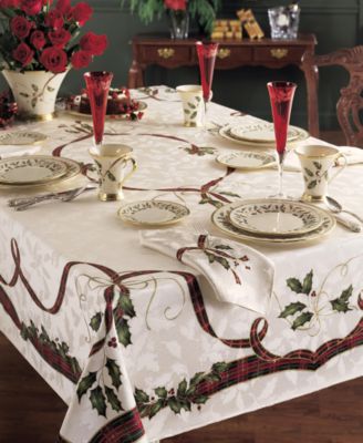 Lenox - "Holiday Nouveau" Table Cloth, 140" Oblong