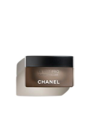 CHANEL - Corrects - Redefines - Plumps