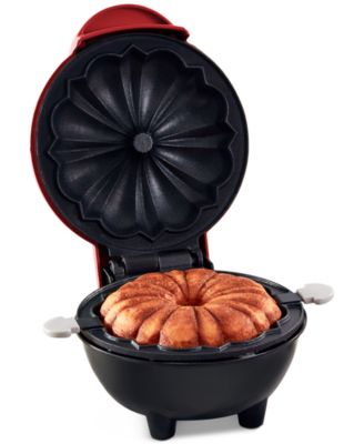 Dash - Mini Bundt Cake Maker