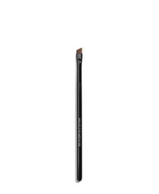 CHANEL - LES PINCEAUX DE CHANEL Angled Eyeliner Brush N&deg;206