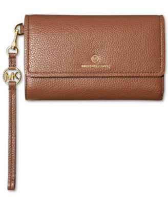 Michael Kors - Jet Set Charm Large Flap Phone Wristlet