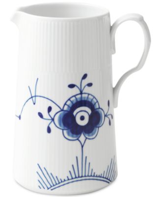 Royal Copenhagen - Blue Fluted Mega 1.7 L Porcelain Modern Jug