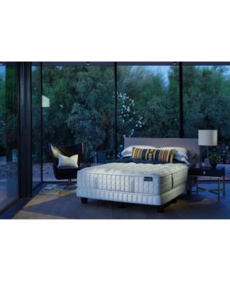 King Koil - Westmoore 13.5" Firm Mattress Set- Full