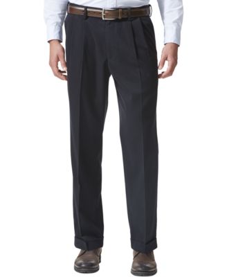 Dockers - Relaxed Fit Comfort Khaki Pleated Pants