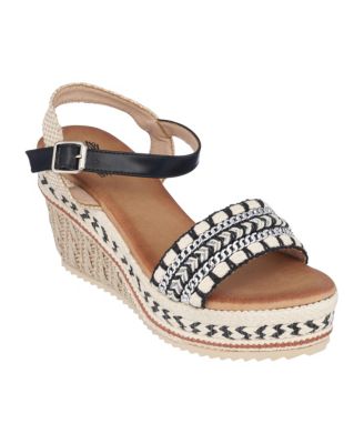 GC Shoes